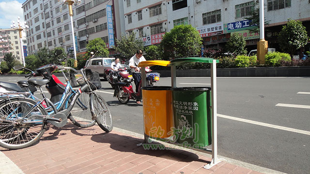 欣方圳分類玻璃鋼垃圾桶 服務貴州畢節市民